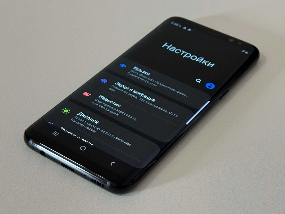 Бартер! Отличен! Samsung Galaxy S8 Midnight Black (Черен)