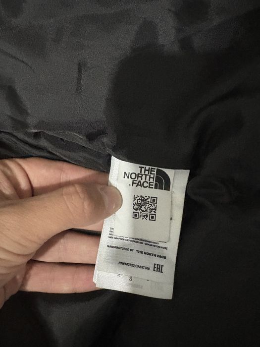 Vestă TNF 700 Nuptse XXL – puffer original, negru, super călduroasă