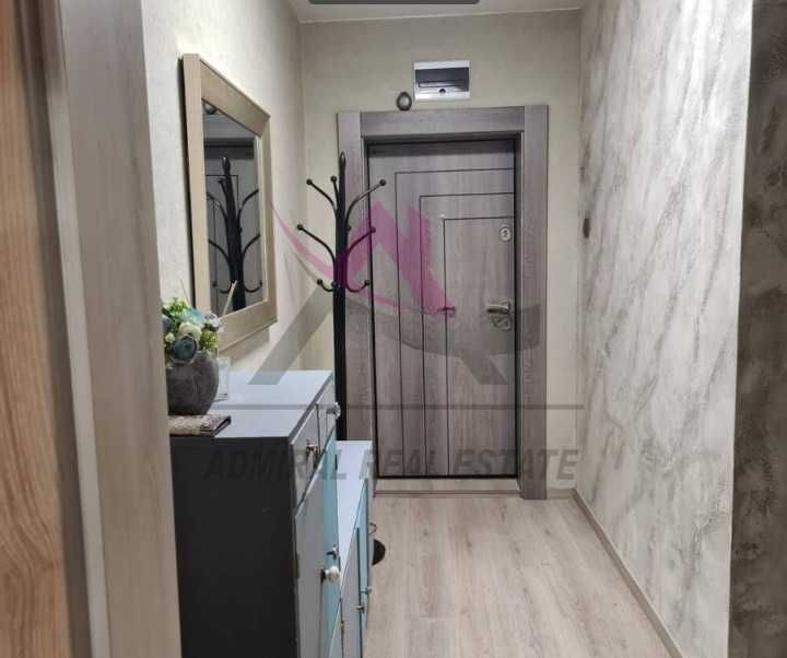 Дава се под наем Тристаен апартамент в Варна, Чайка - 72 кв.м за 648.21 € - Снимка #9