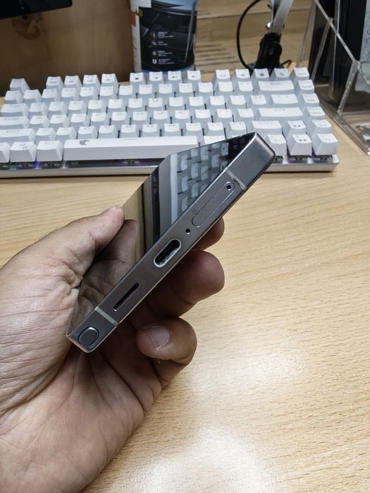 Samsung S25 ultra за части