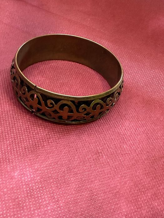 Гердани,гривни и обеци ръчна изработка по избор