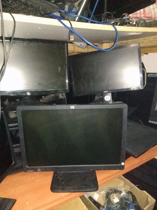 Продам мониторы 19тые диоганальи