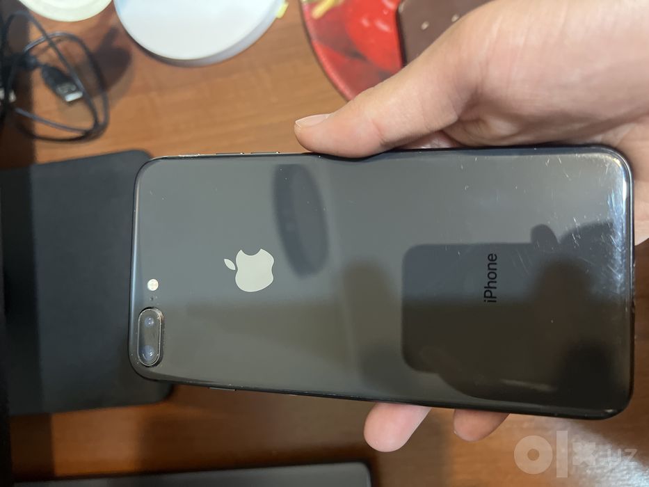 Iphone 8 plus продается