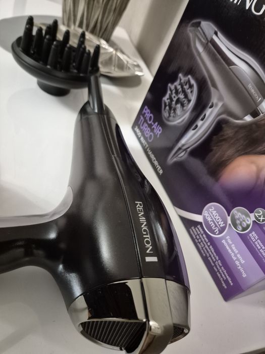 Feon Remington 2400 w cu ionizare 90km/h foarte puternic