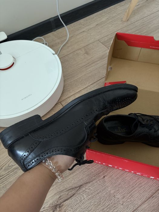 Продам мужские туфли