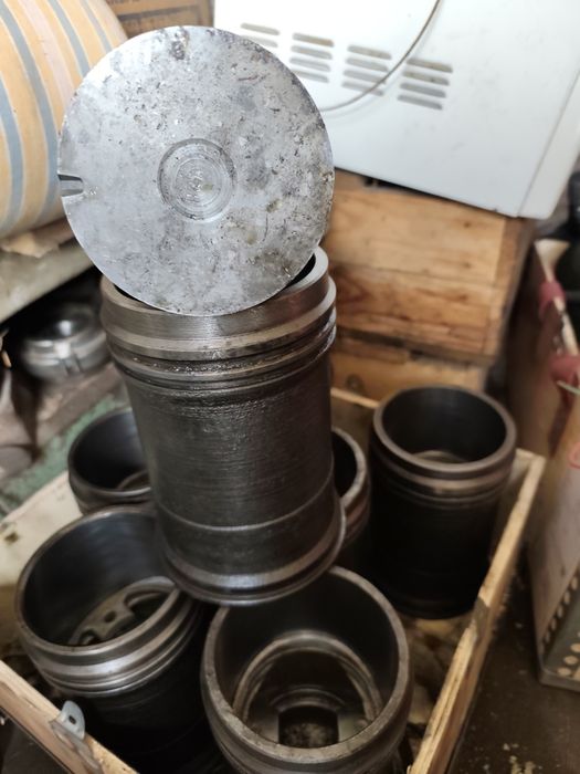 Поршневая группа   ЗИЛ