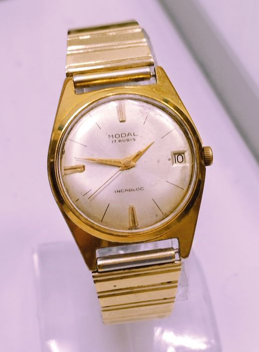 Ceas bărbătesc Modal mecanic, 17 Rubine, din anii 1960, inox, cu dată.