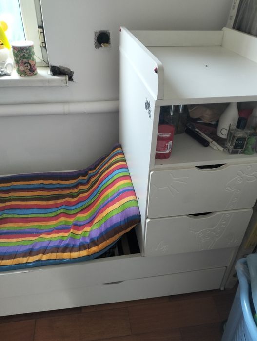 Кровать детская.