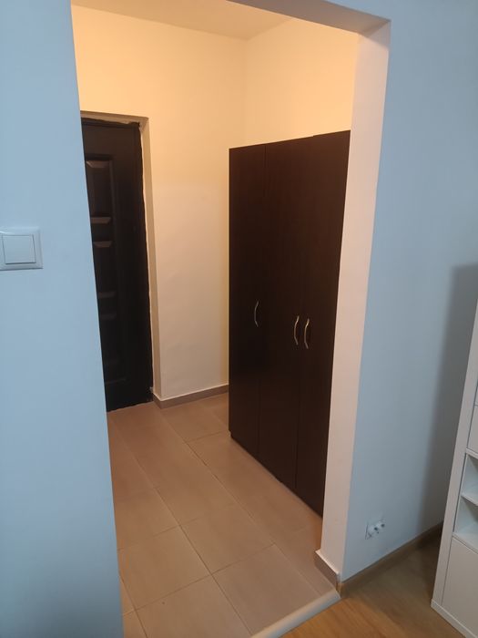 Închiriez garsonieră Metrou Titan parc IOR