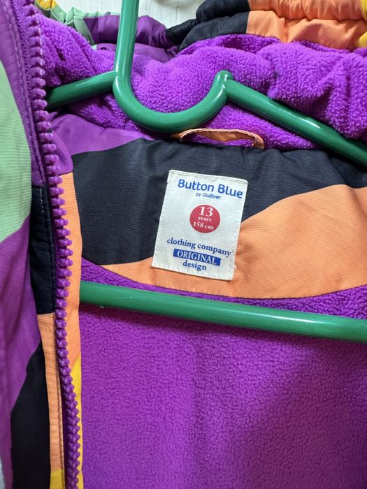 Продам куртку на девочку