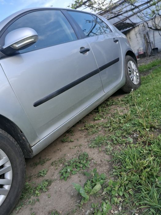 Golf 5 -1,4 .Anul-2003