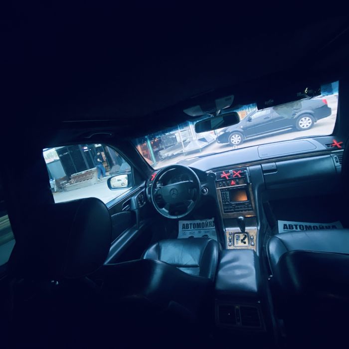 Mersedes benz w210