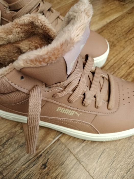 Vand ghete Puma, noi, numai cu ridicare. Nu livrez.