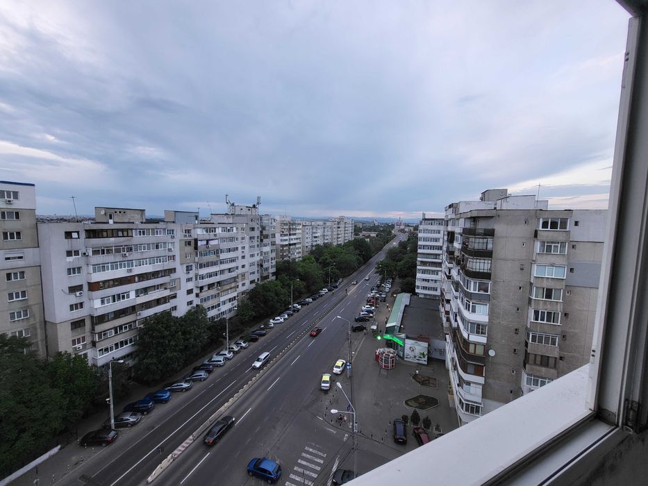Vand apartament 2 camere Bariera Bucuresti, Value Center finisaje de lux