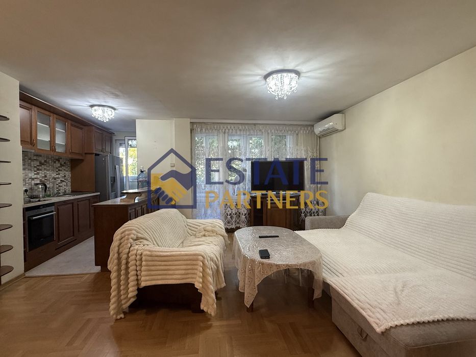 Дава се под наем Тристаен апартамент в Пловдив, Център - 125 кв.м за 1000 € - Снимка #4