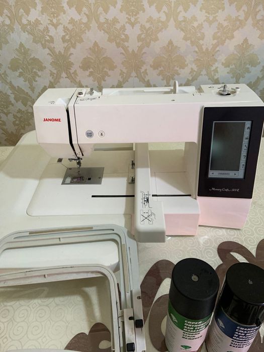 Вышивальная машина Janome memory craft 500E