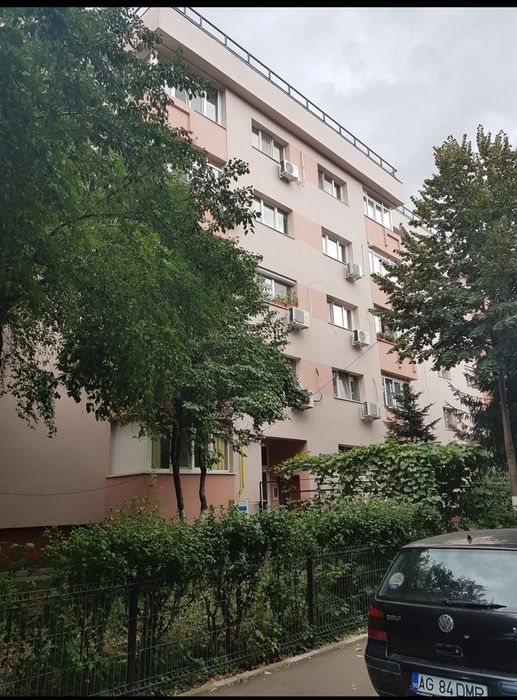 Închiriez apartament 2 camere militari Gorjului propietar metrou