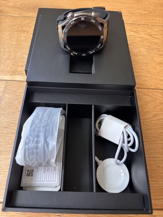 Нов Huawei WATCH Ultimate- с гаранция