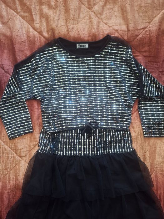 Продам костюм и юбку