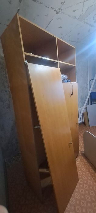 Шкаф отдам даром Самовывоз