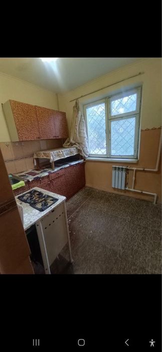 1 комнатная на 2 этаже в 1 микрорайоне