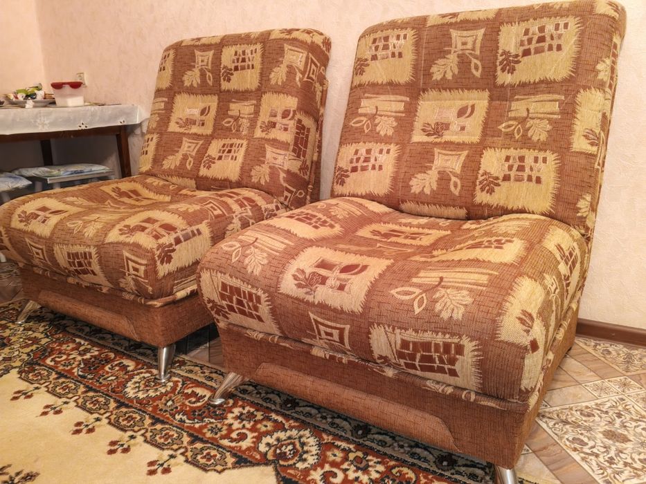 Диван и 2 кресла