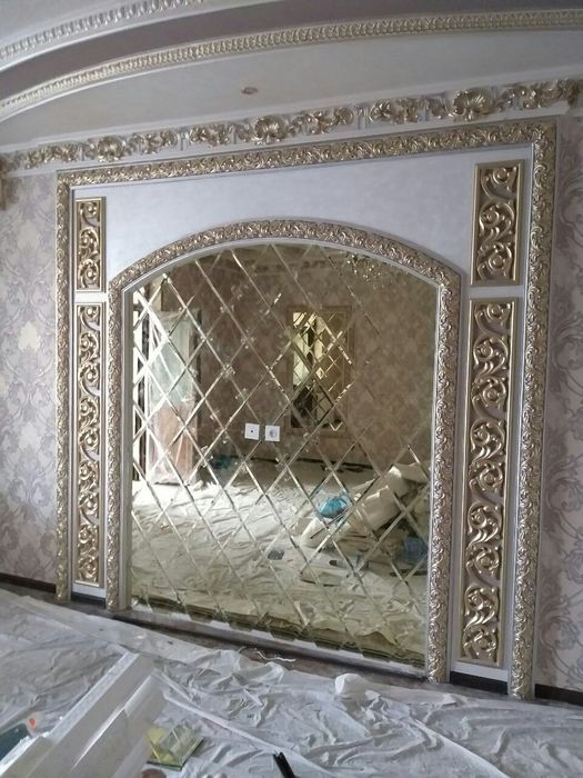 Зеркала, Коленные стекла, Витражные стекла