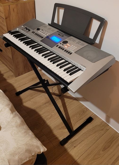 Vand orga Yamaha PSR E 413