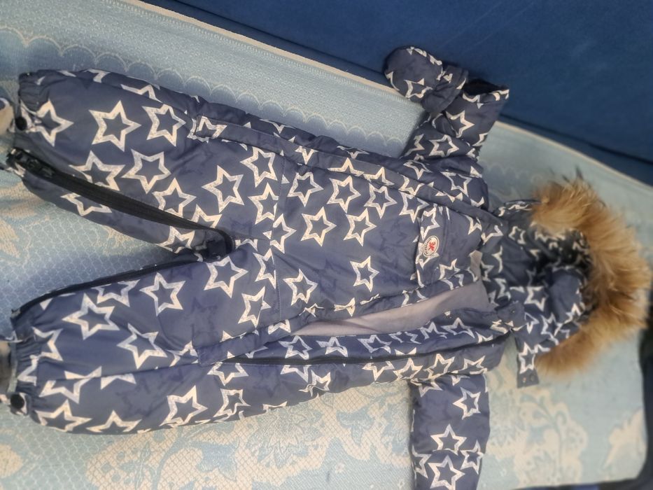 Продам детский зимний комбинезон