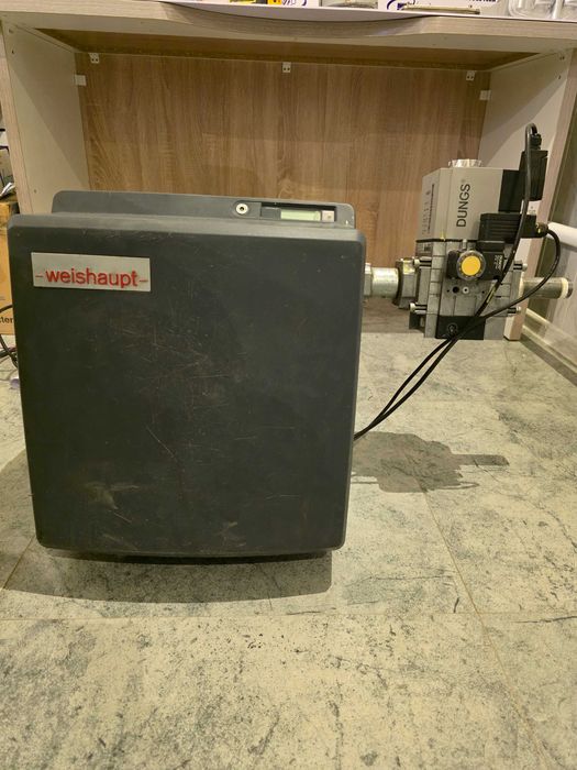 Продам газовую горелку Weishaupt WG10.
