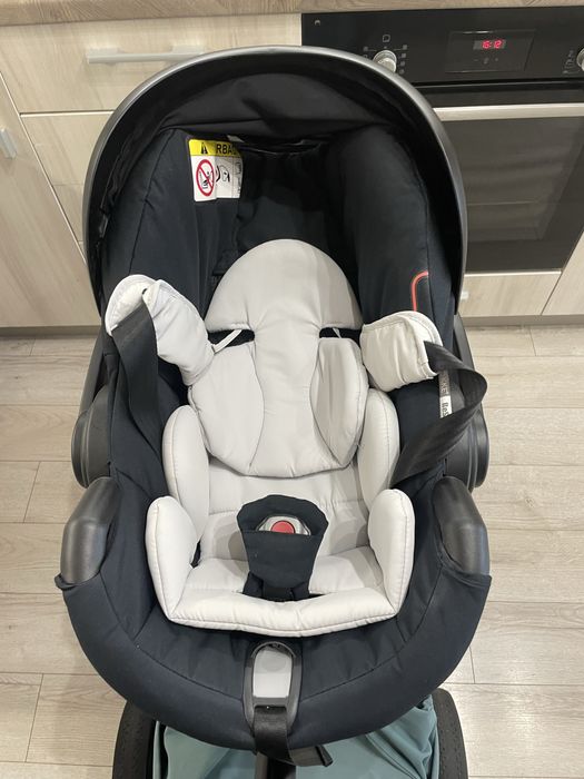 Бебешка количка stokke