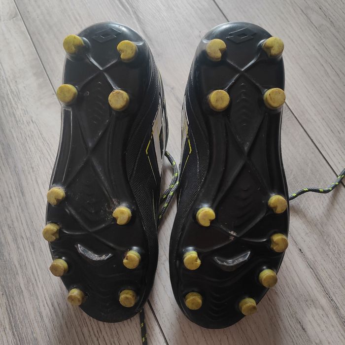 Lotto Ghete de fotbal pentru sintetic