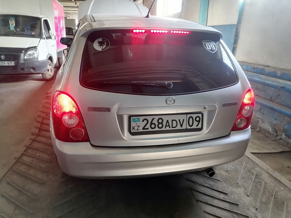Продам MAZDA 323f BJ рестайлинг