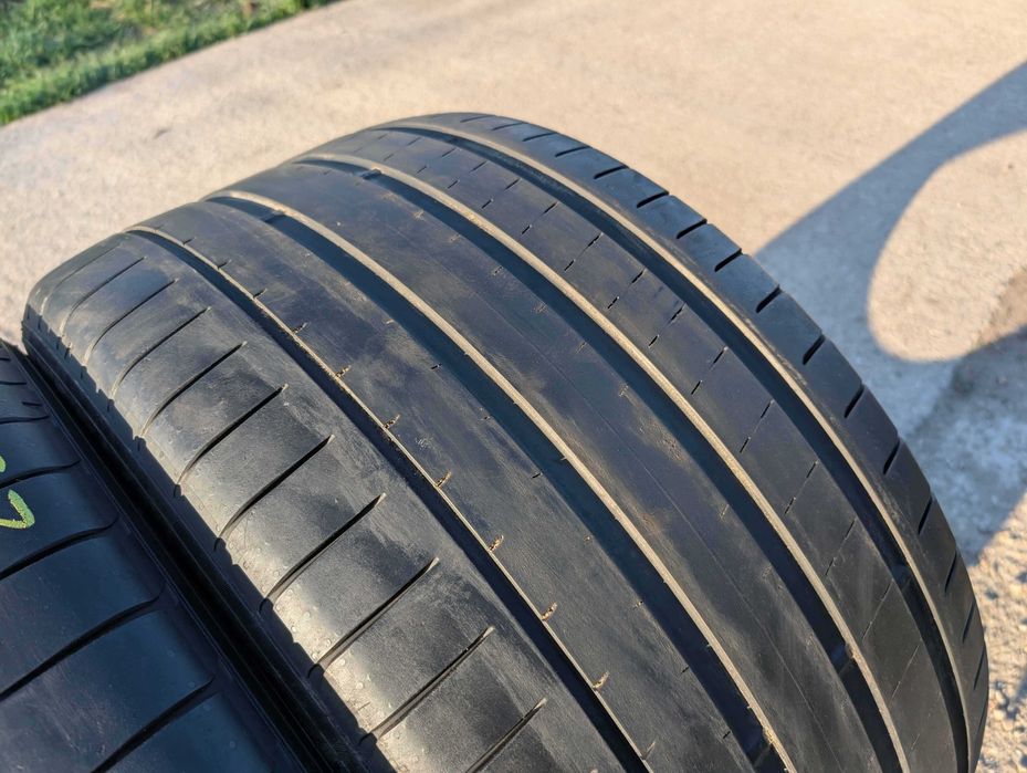 SET 4 Anvelope Vara 285/40 R22 + 325/35 R22 YOKOHAMA Advan Sport V107 MO1 - ZR (Mercedes GLE Original)