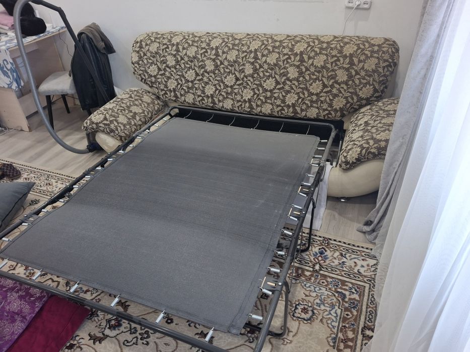 Диваны раскладной состояние хороший