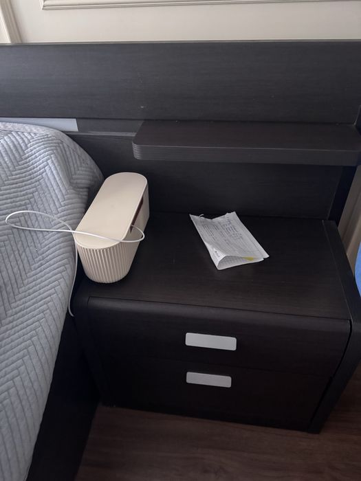 Двухспальная кровать