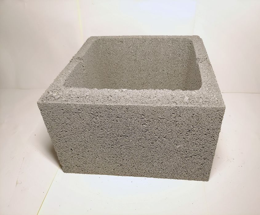 Bolțari pentru garduri