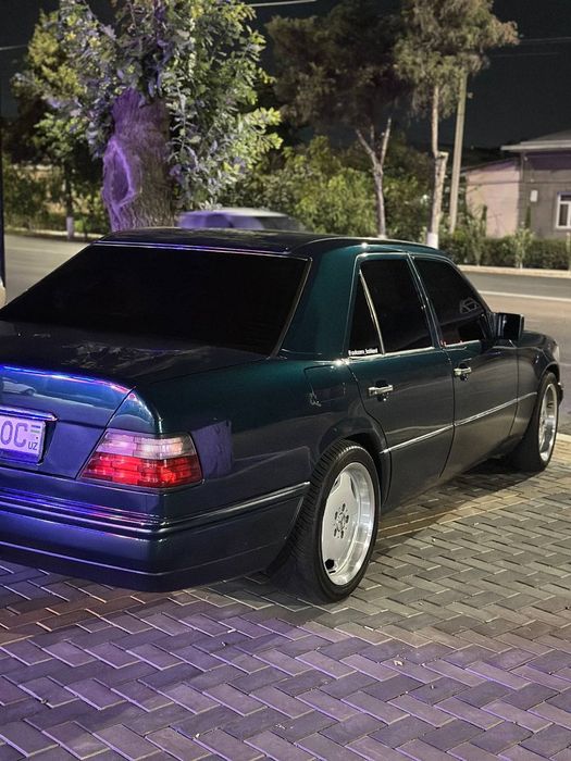 Mercedes benz w124 E230