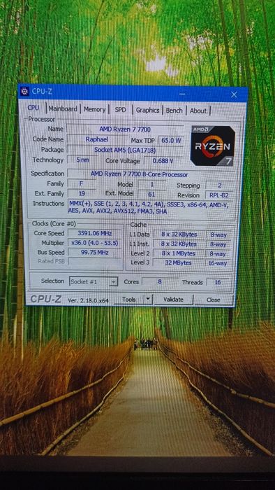 Ryzen 7 7700 процессор