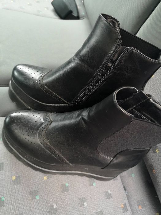 Боти естествена кожа