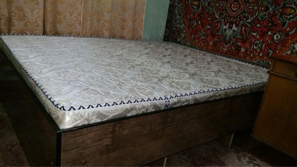 Продается кровать 207х168