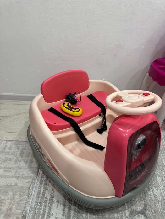 Продам детскую машинку
