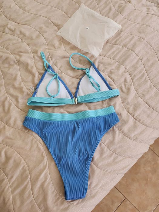 Дамски бански две части