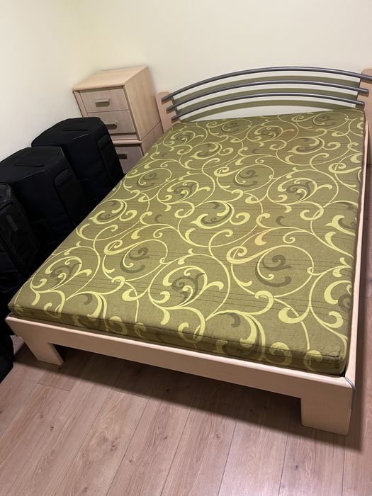 Спалня легло 140/200 и буро
