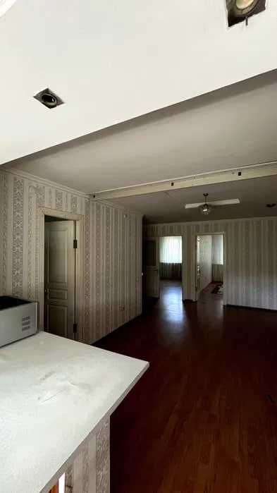 3-комнатная у Хокимиата Яшнабад — звони, пока доступна !