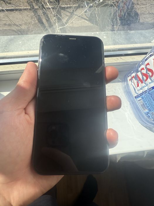Iphone 11 64gb акб 71%