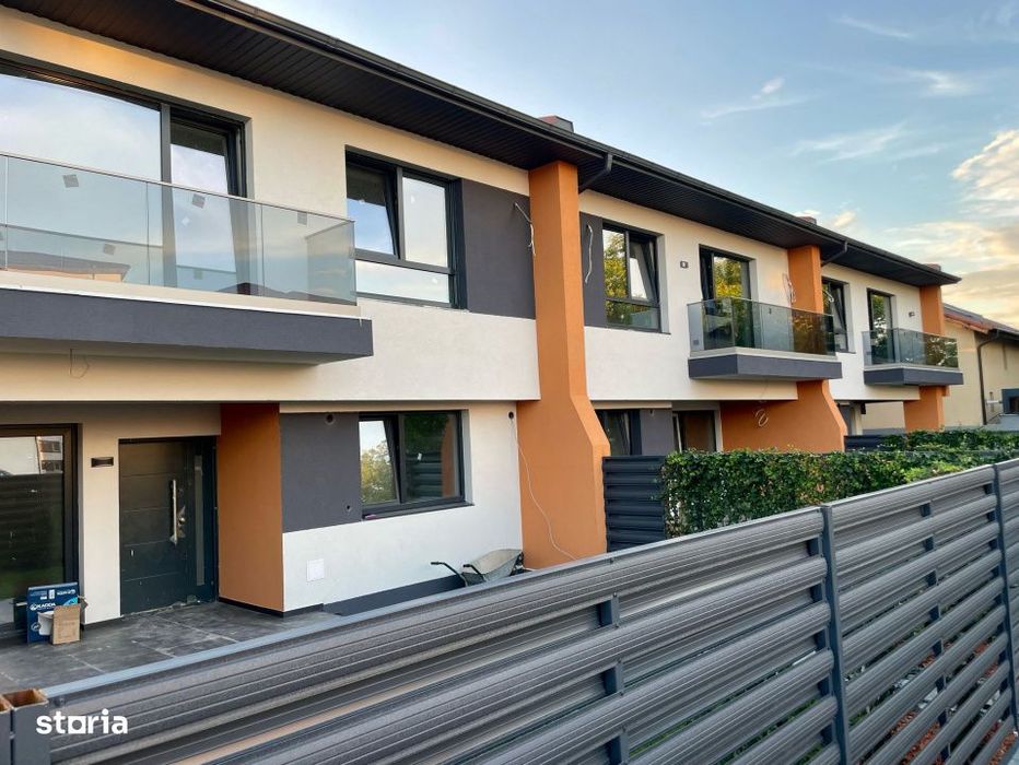 Vile triplex moderne Chiajna zona linistita, constructie premium