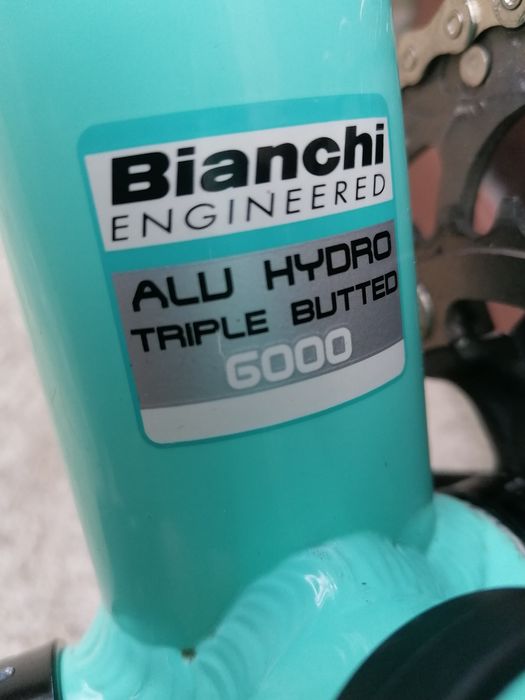 Шосеен BIANCHI  2*11 Shimano 105