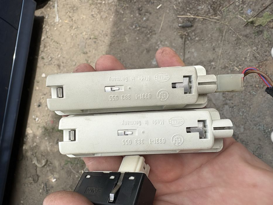 Обшивки дверные карты бмв е38