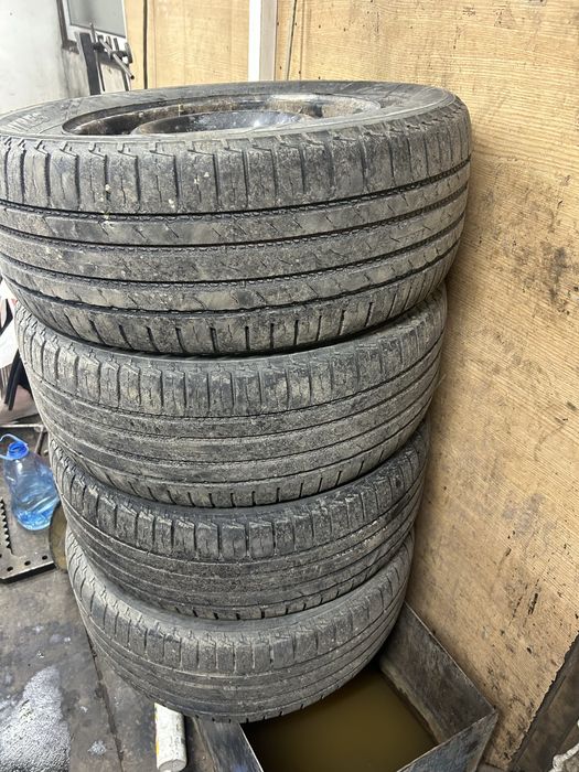 Продам резину летнюю